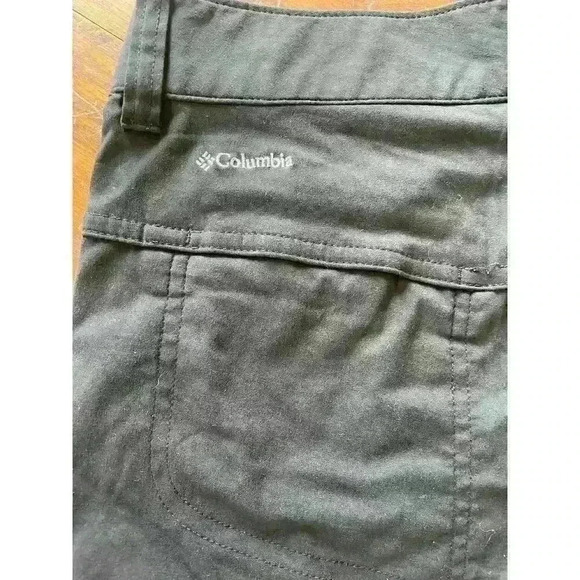 Columbia Omni-Shield Advanced Repellency Women's Black Shorts, 4 - Picture 5 of 9